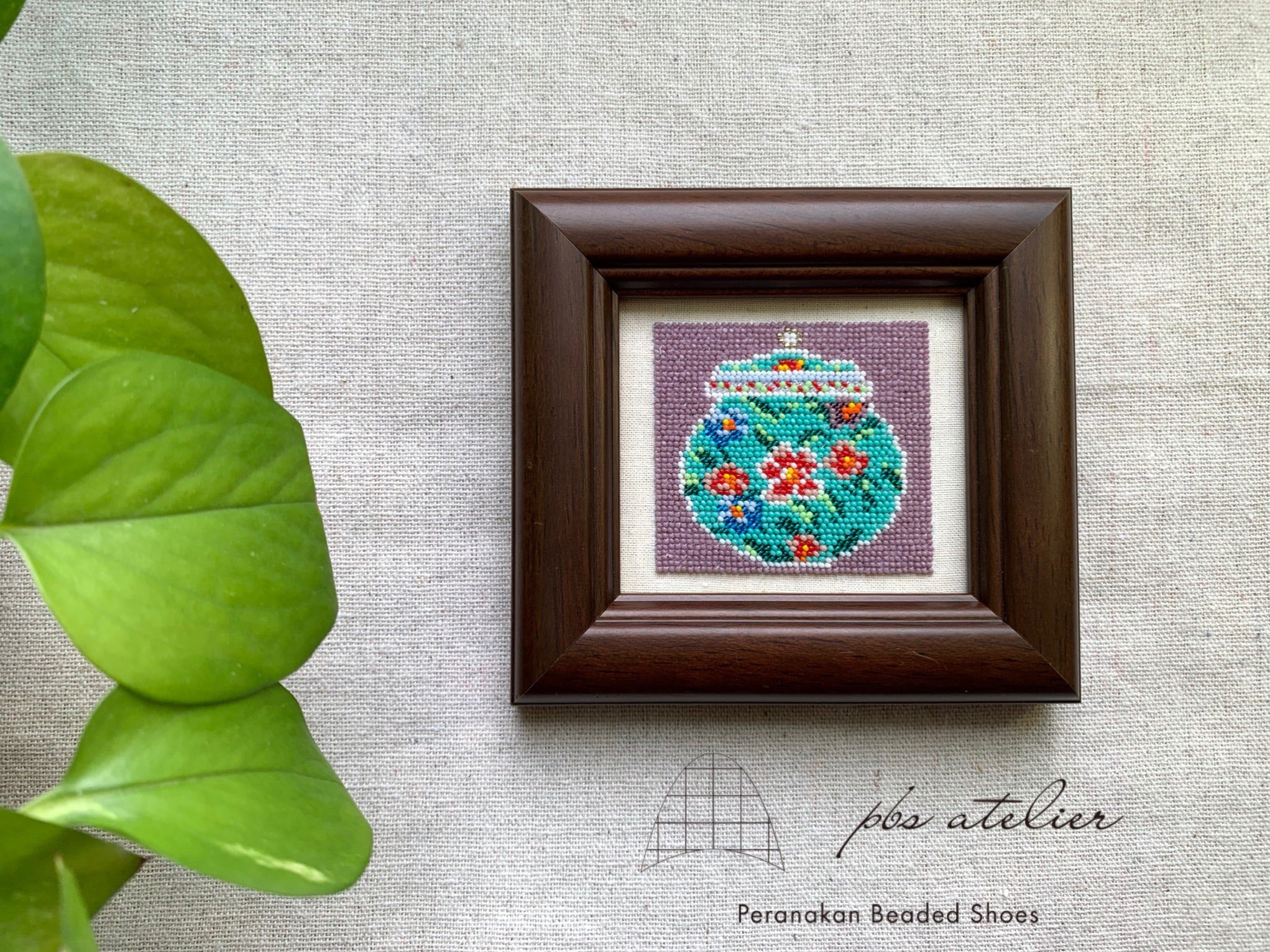 プラナカンビーズ刺繍額付きキット(カムチェン) Peranakan