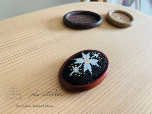 プラナカンビーズ刺繍ブローチキット(雪の結晶/赤茶台座)Peranakan Beading Broach Kit (snow crystal/ Red paddock broach frame)
